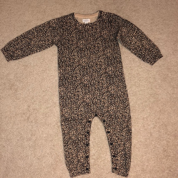Other - BRAND NEW baby girl leopard print one piece 12-18